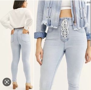 CRVY Lace up Free People jeans size 28 like new